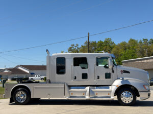 2011 Kenworth T660 Schwalbe Stretch #2521-6