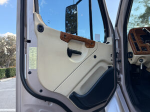 2015 Freightliner M2 106 Utility BodyWerks Conversion-18
